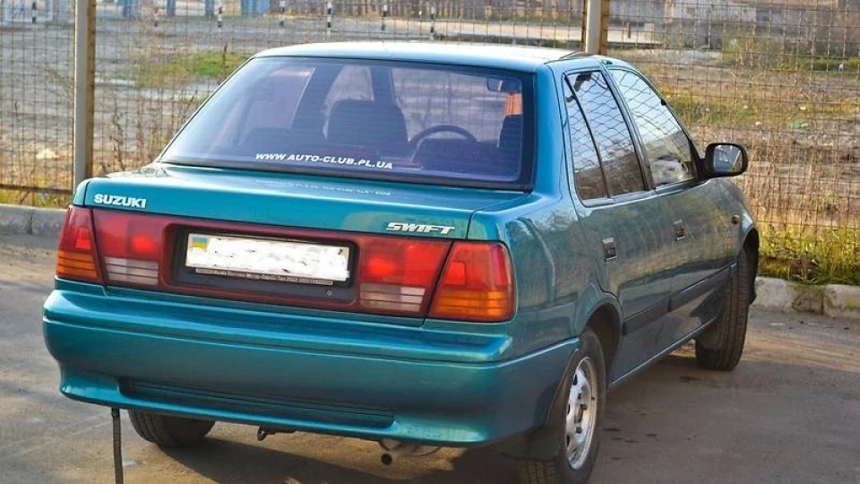 Suzuki Swift 1.3 glx Свифтулька 5