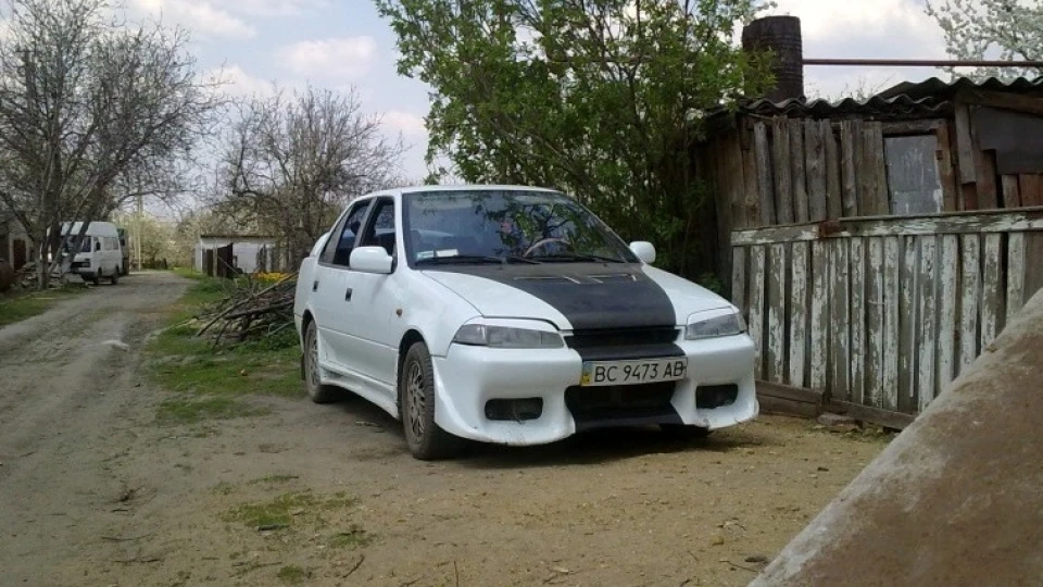 Suzuki Swift 1.6 1991 г.в. 5