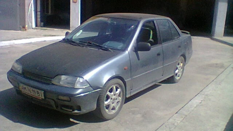 Suzuki Swift 1.6 моно16кл. 4х4 1990г.