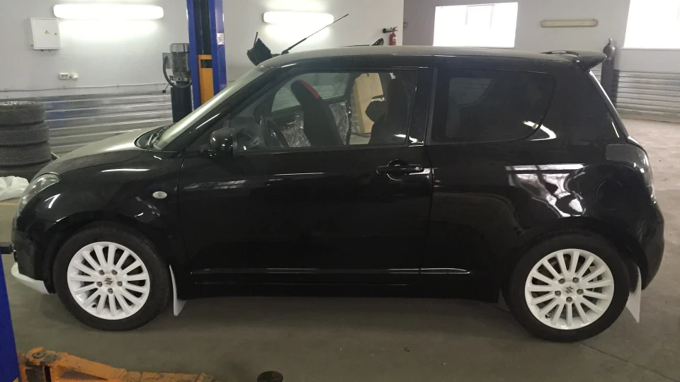 Suzuki Swift 2 спорту один з турбіною 2