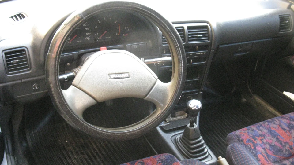 Suzuki Swift Блоха-ураган 2