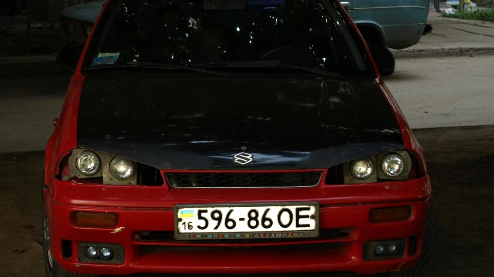 Suzuki Swift GTi 3