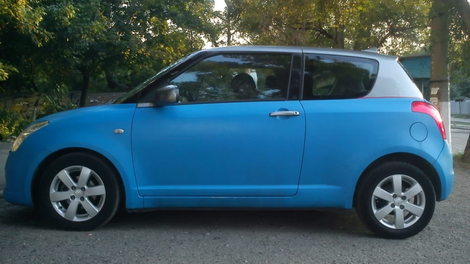 Suzuki Swift kraski.net 2