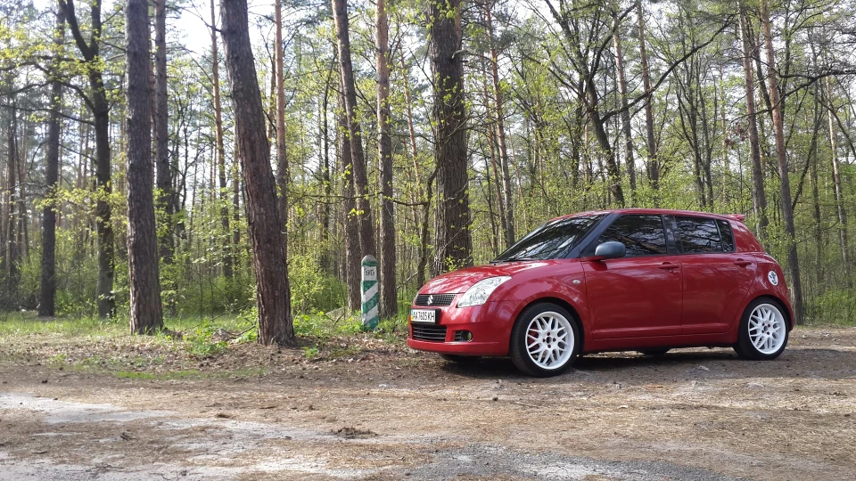 Suzuki Swift Малюк) 2