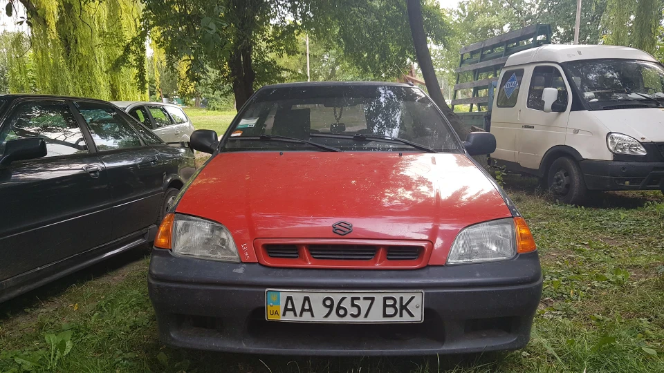 Suzuki Swift Пожежник палива. 4