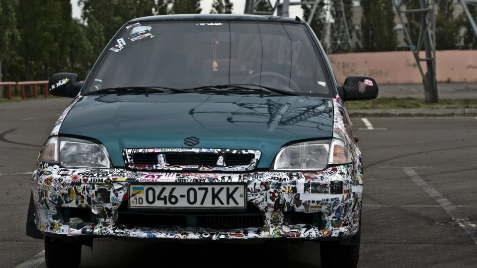 Suzuki Swift Small Сars