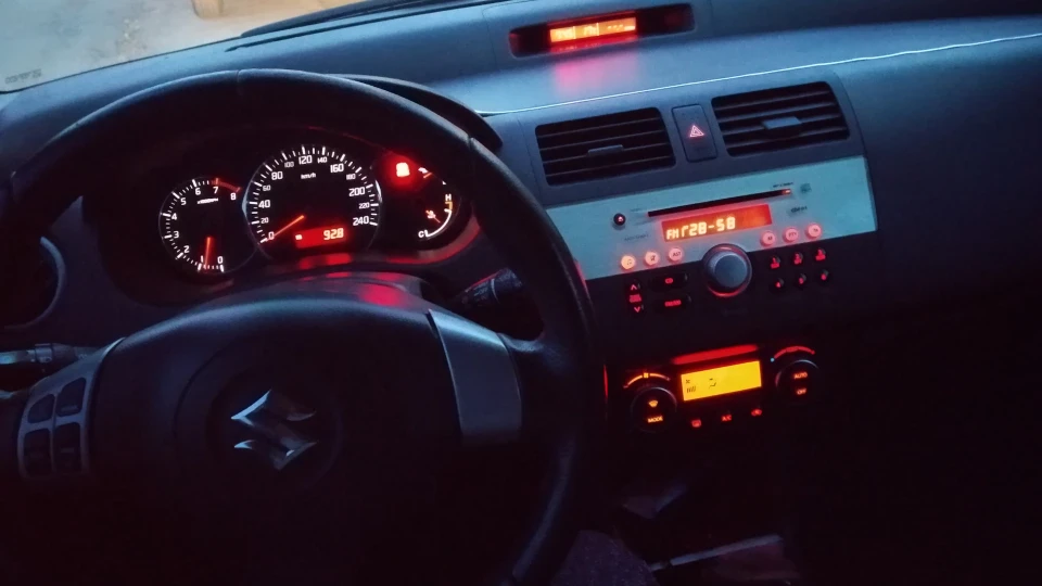 Suzuki Swift SPORT version 5