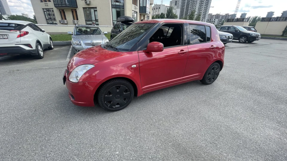 Suzuki Swift Жужа 2