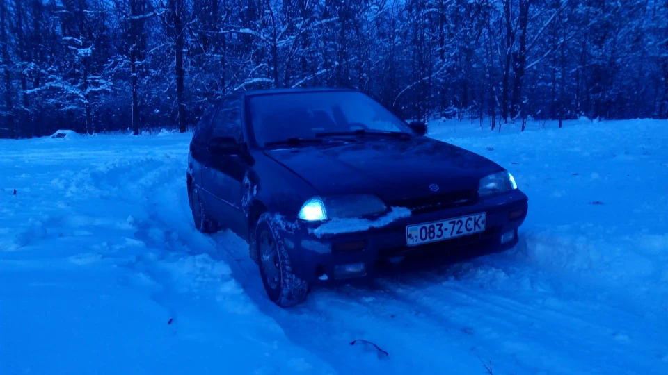 Suzuki Swift Жужа