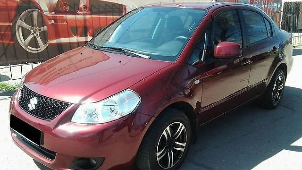 Suzuki SX4 Sedan 2