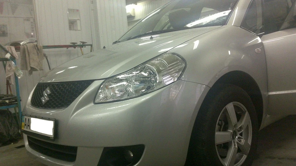 Suzuki SX4 Sedan SSX4 2