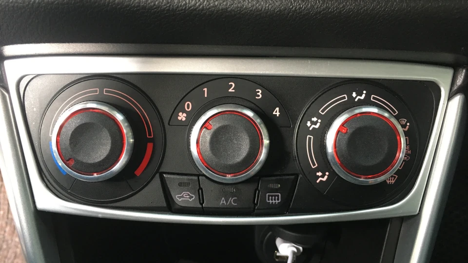Suzuki SX4 3