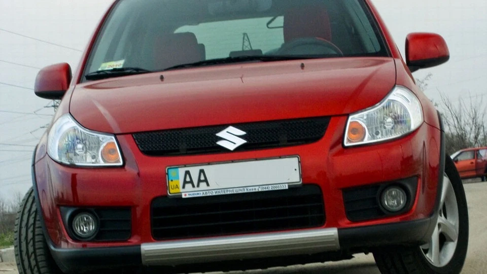 Suzuki SX4 Шалений Апельсин 3