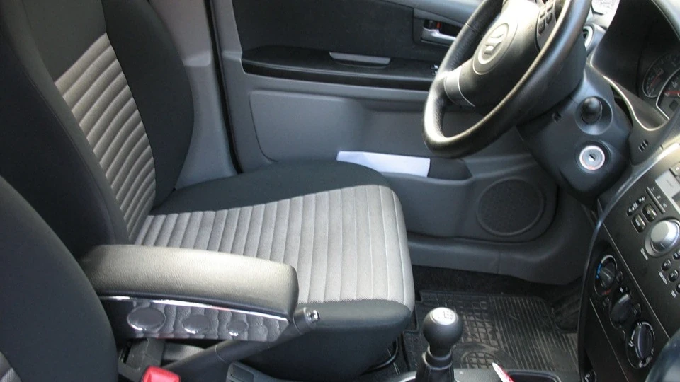 Suzuki SX4 "Urbanus fatum" 4
