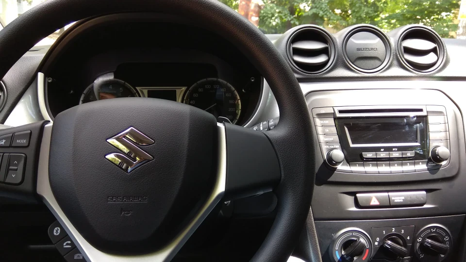 Suzuki Vitara 2