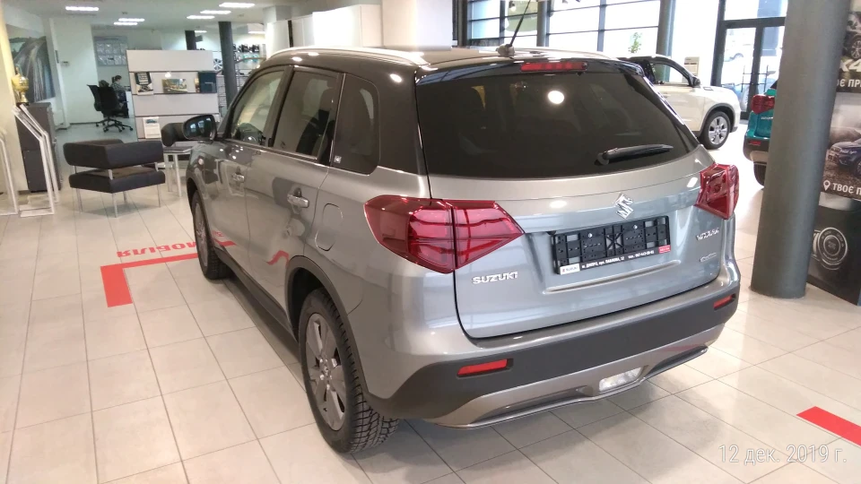 Suzuki Vitara 1.0 GL+ 2