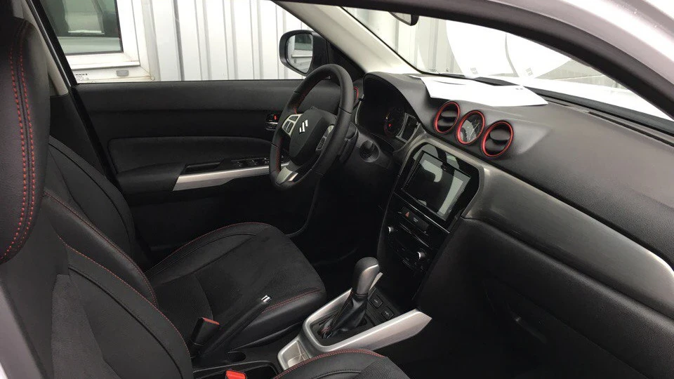 Suzuki Vitara 1.4 turbo 3