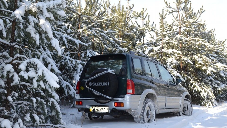 Suzuki Vitara 2.5 V6 2