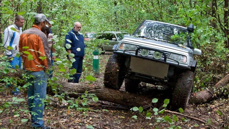 Suzuki Vitara Дика ТР2 4