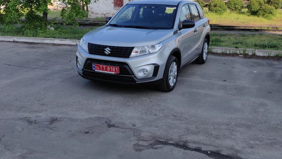 Suzuki Vitara Металик