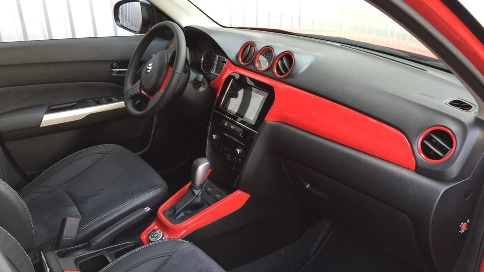 Suzuki Vitara Red Line 4