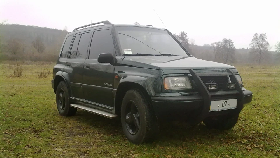 Suzuki Vitara Сузукін син 5