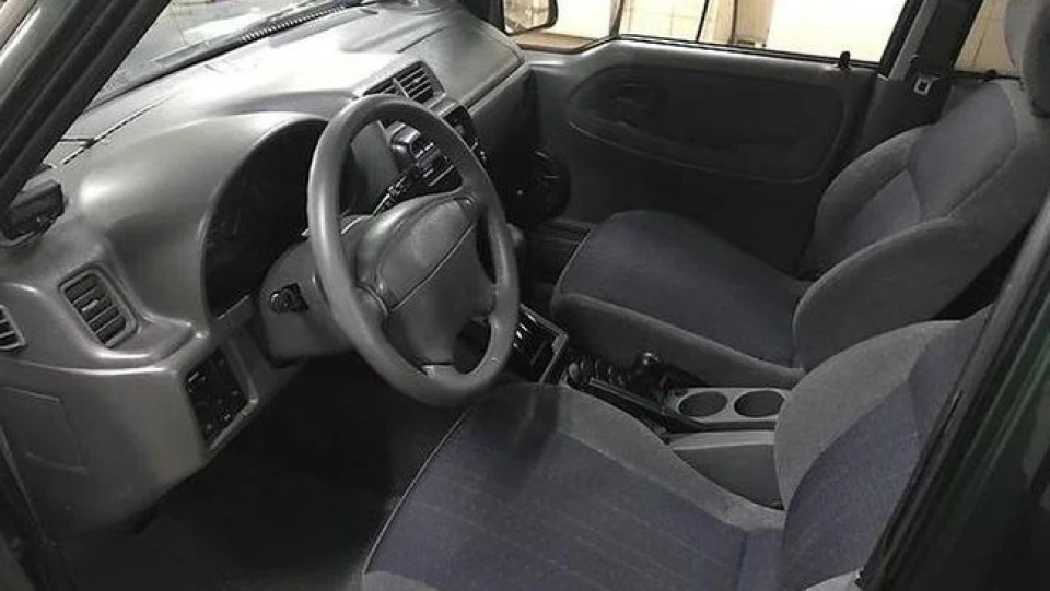Suzuki Vitara V6 2