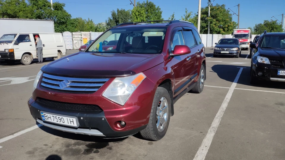 Suzuki XL7 Platinum Touring Package 4