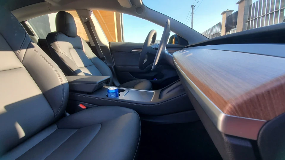 Tesla Model 3 5