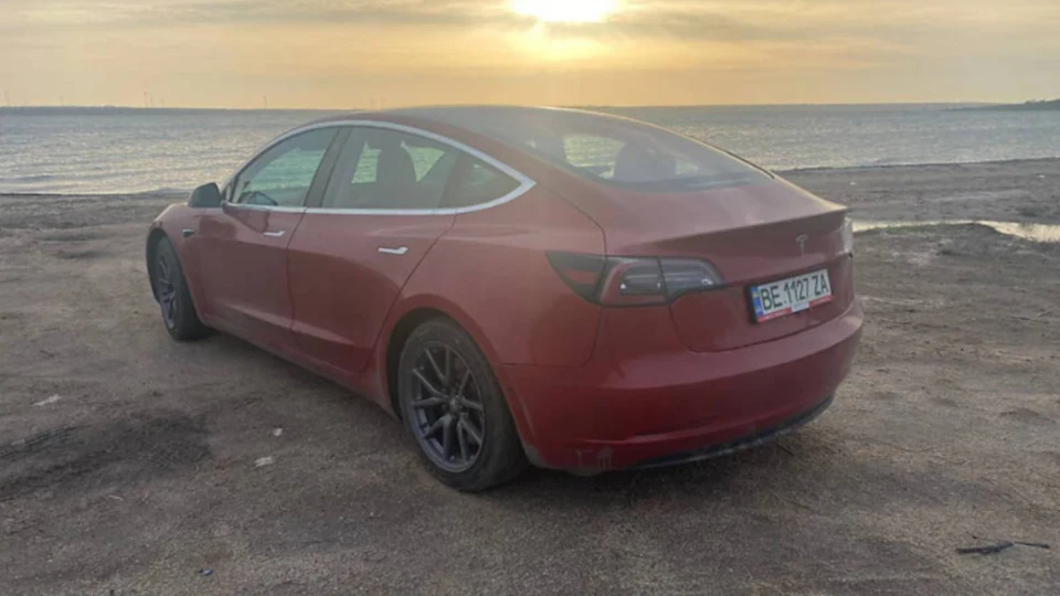 Tesla Model 3