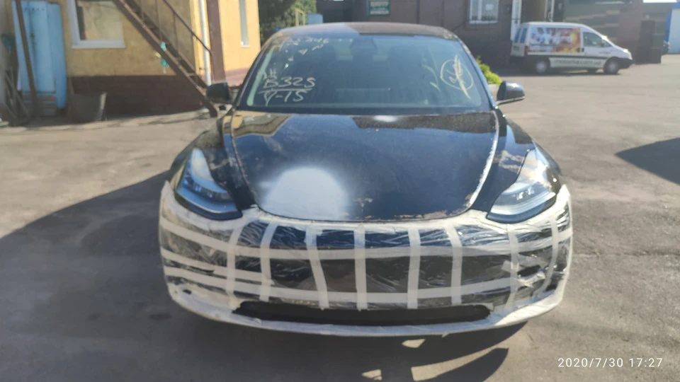 Tesla Model 3 2