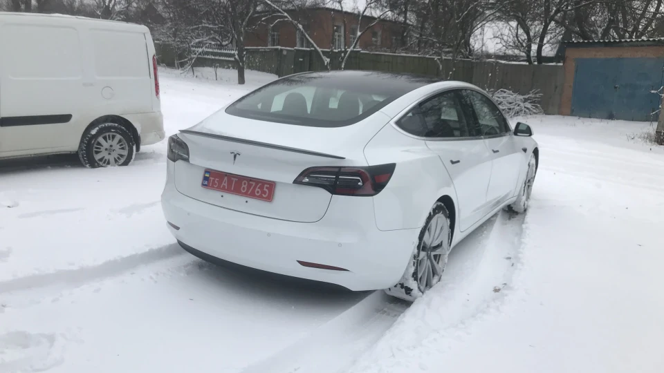 Tesla Model 3 Dual motor PERFORMANCE 5