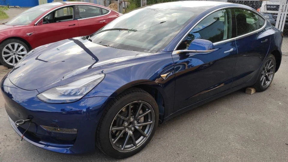 Tesla Model 3 LR Indigo Force 2