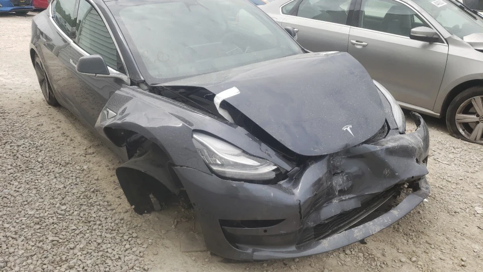 Tesla Model 3 stealth performance 2