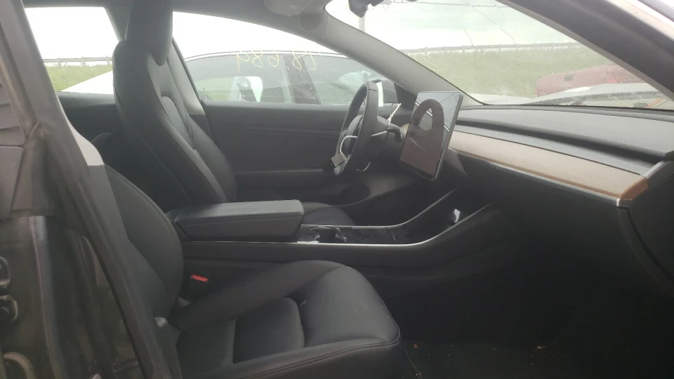 Tesla Model 3 stealth performance 5
