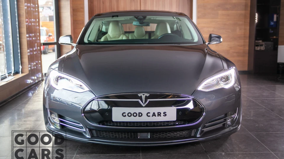 Tesla Model S 70D