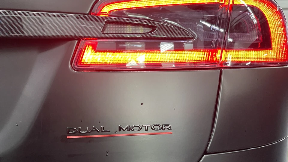 Tesla Model S Dual Motor Performance 4
