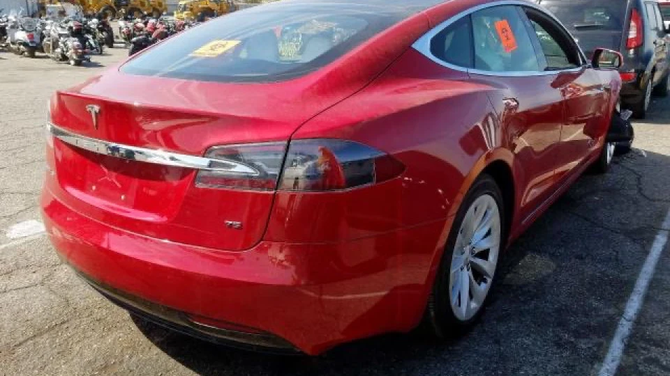 Tesla Model S Red Fury 3