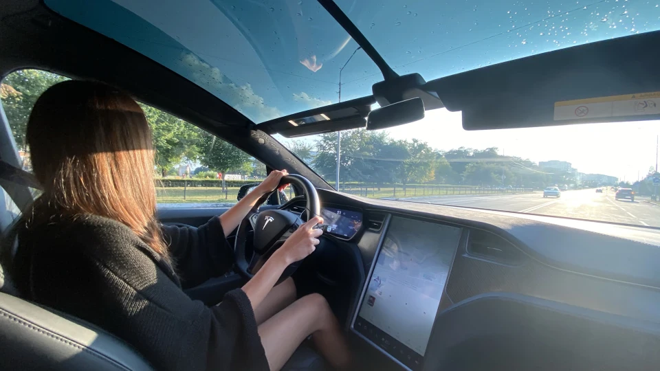 Tesla Model X Новий гаджет 🤖 2
