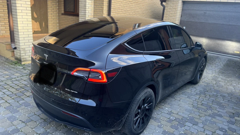 Tesla Model Y 82 kwt 3