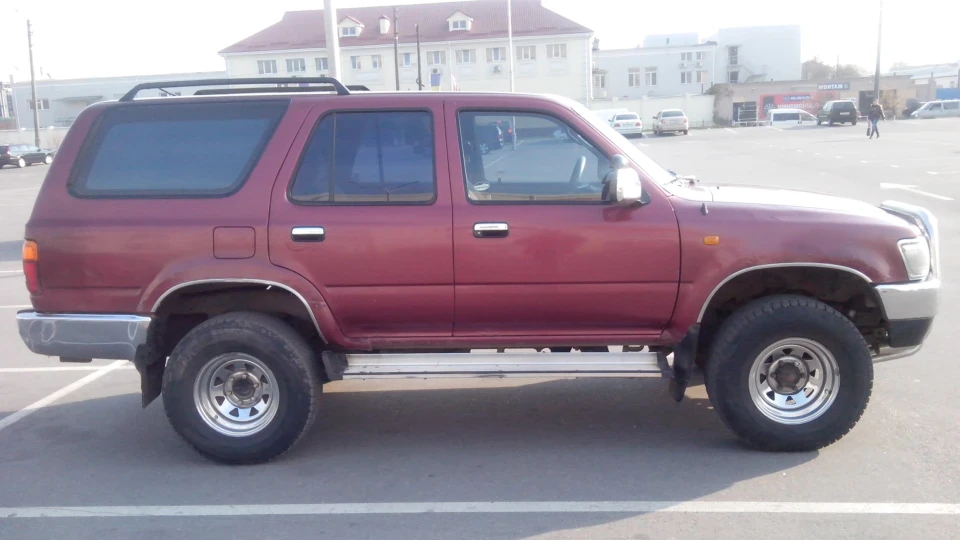 Toyota 4Runner 2