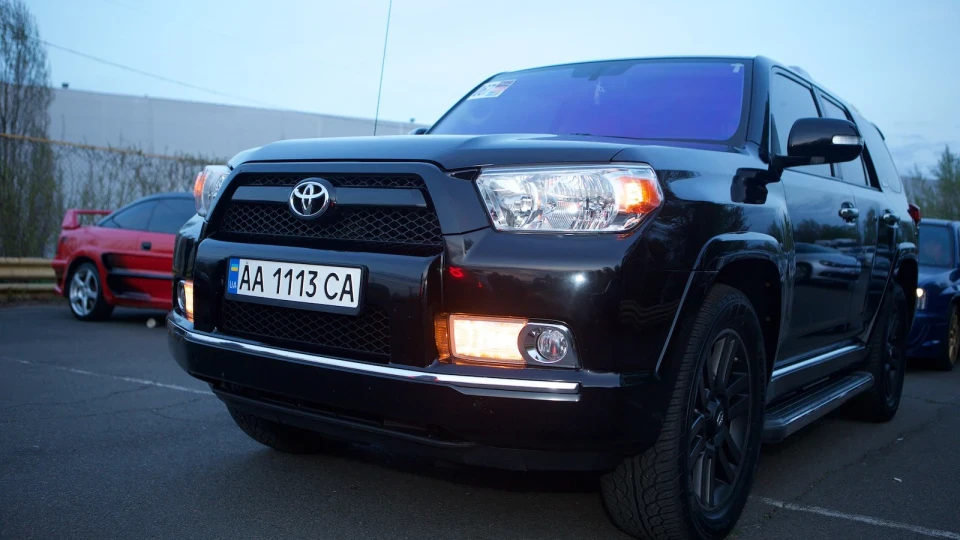 Toyota 4Runner 4