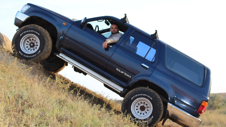 Toyota 4Runner 2.4 DT 3