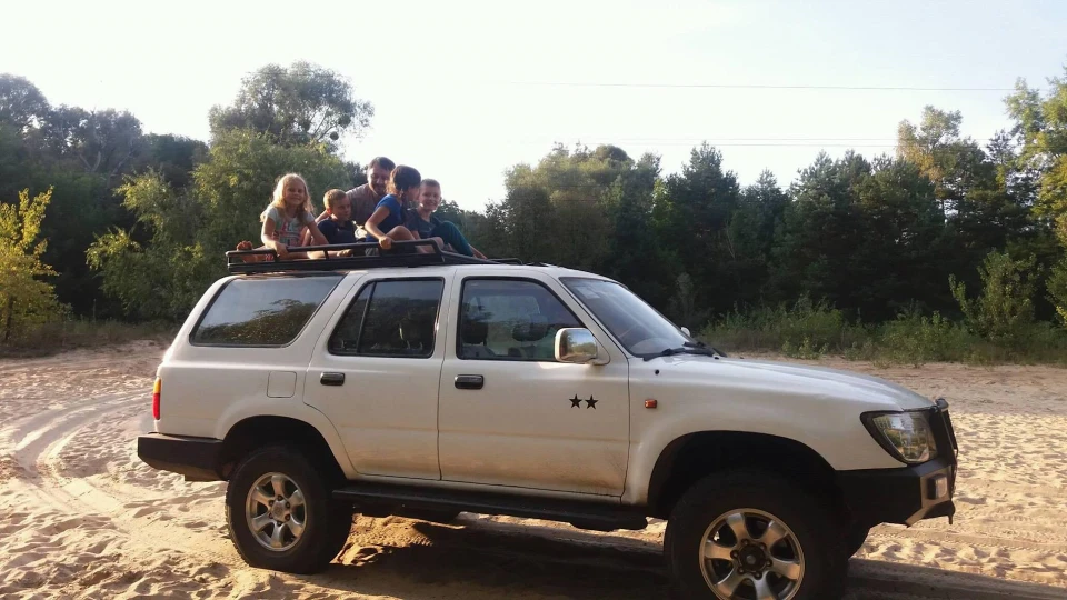 Toyota 4Runner 3VZ-E мотор 130N кузов 3