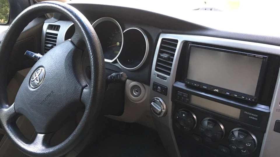 Toyota 4Runner SR5 4.0I 4WD 2
