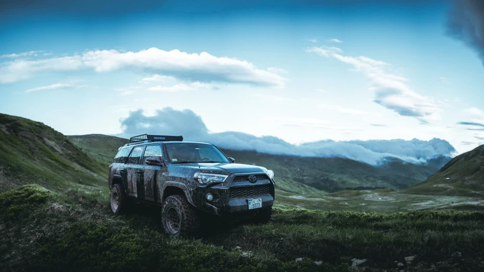 Toyota 4Runner SR5 Premium 2