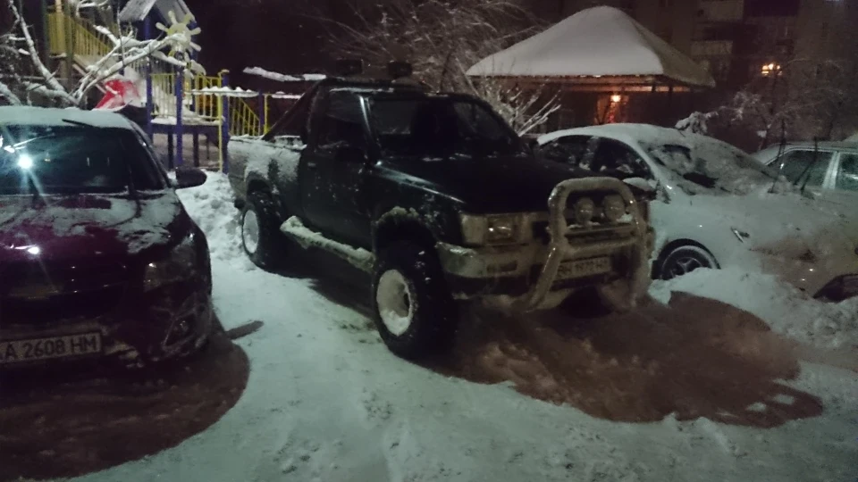 Toyota 4Runner truck 5