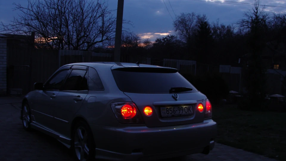 Toyota Altezza 2