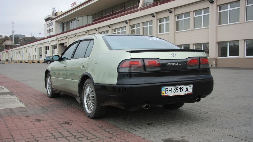 Toyota Aristo Врятувати рядового Раяна 3