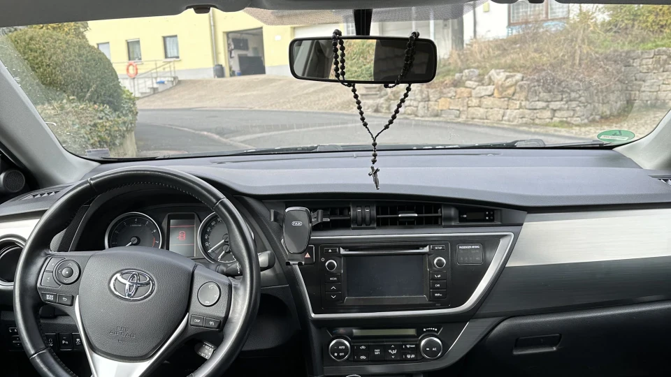 Toyota Auris 2